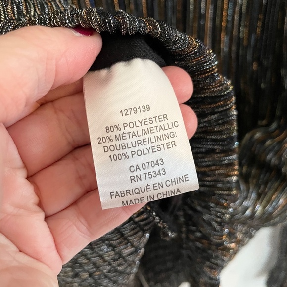 NWT Revolve x Joie Blouse Metallic Sheer Long Sleeve Smocked Open back Black XL - Picture 13 of 14